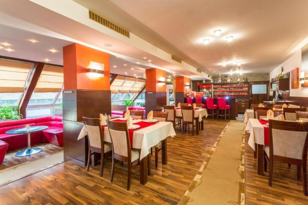 西伯克斯酒店 Štrba 外观 照片